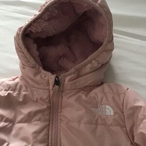 The North Face Kids Pink Hooded Puffer Jacket